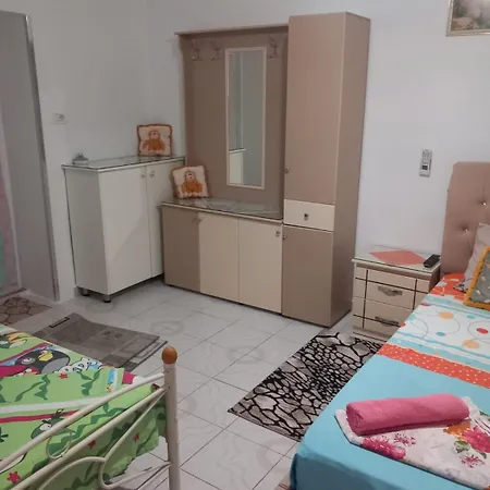 Savas Cozy Ksamil